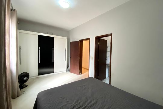 Suíte  de casa para alugar com 3 quartos, 300m² em Niteroi, Betim