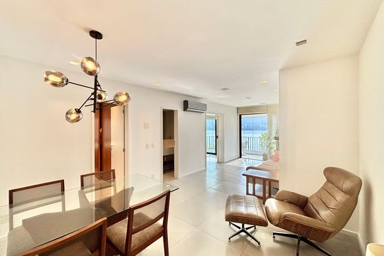 Sala de apartamento à venda com 2 quartos, 100m² em Ipanema, Rio de Janeiro