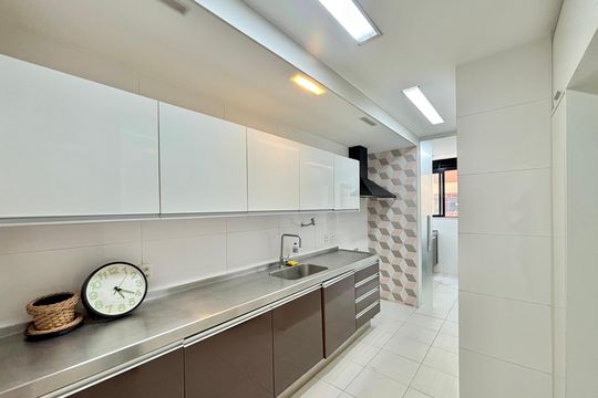 Cozinha de apartamento à venda com 2 quartos, 100m² em Ipanema, Rio de Janeiro
