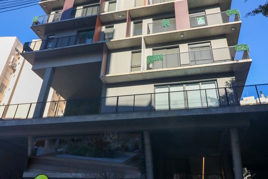 Fachada do Prédio de apartamento para alugar com 1 quarto, 46m² em Cidade Baixa, Porto Alegre