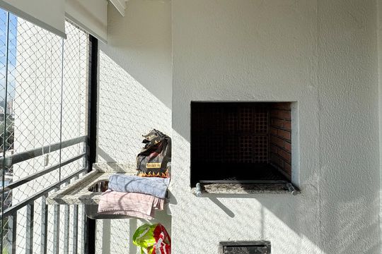 Sacada de apartamento à venda com 3 quartos, 71m² em Vila Goncalves, São Bernardo do Campo