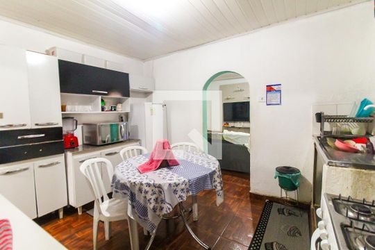 Casa à venda com 10 quartos, 1100m² em Parque Santa Rita, São Paulo