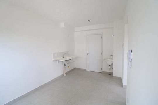 Sala de apartamento para alugar com 2 quartos, 33m² em Socorro, São Paulo