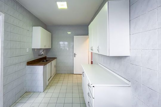 Apartamento para alugar com 2 quartos, 102m² em Cerqueira César, São Paulo