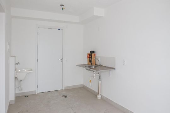 Sala e Cozinha de apartamento à venda com 1 quarto, 40m² em Bom Retiro, São Paulo