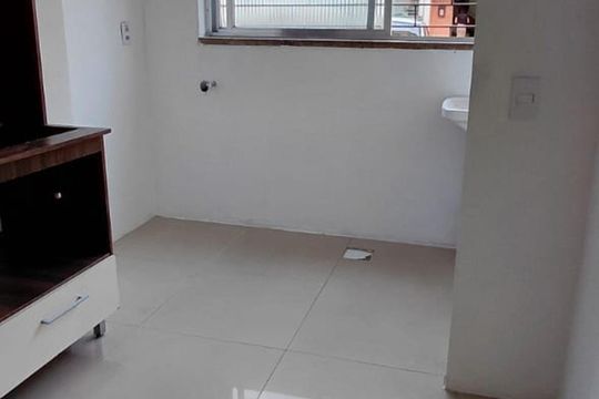 Cozinha de apartamento para alugar com 1 quarto, 48m² em Vila Jardim, Porto Alegre