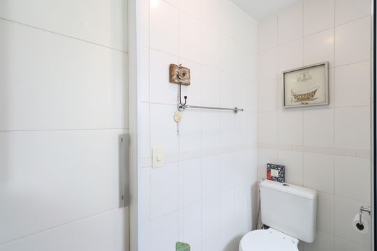 Banheiro da Suíte de apartamento à venda com 3 quartos, 110m² em Lapa, São Paulo