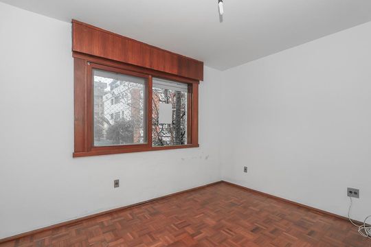Quarto 1 de apartamento à venda com 2 quartos, 66m² em Jardim Lindóia, Porto Alegre