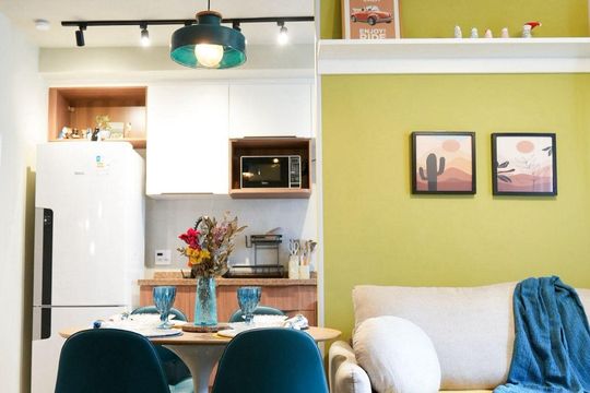 Sala de apartamento para alugar com 2 quartos, 43m² em Santo Cristo, Rio de Janeiro