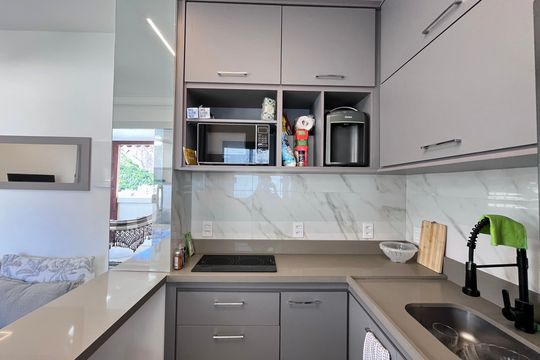 Cozinha de kitnet/studio para alugar com 1 quarto, 35m² em Copacabana, Rio de Janeiro