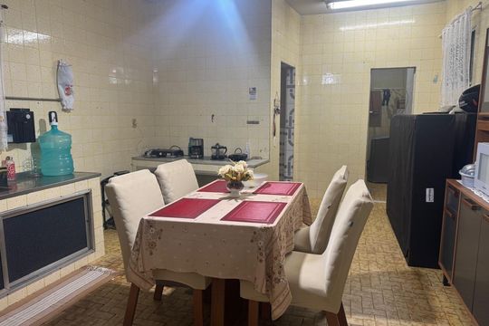 Casa à venda com 4 quartos, 200m² em Realengo, Rio de Janeiro