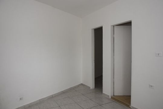 Sala de casa para alugar com 2 quartos, 45m² em Jardim Florida, Embu das Artes