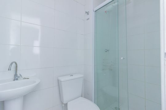 Banheiro de apartamento à venda com 2 quartos, 40m² em Vila Pirituba, São Paulo