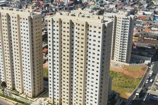 Vista de apartamento para alugar com 2 quartos, 32m² em Vila Carmosina, São Paulo