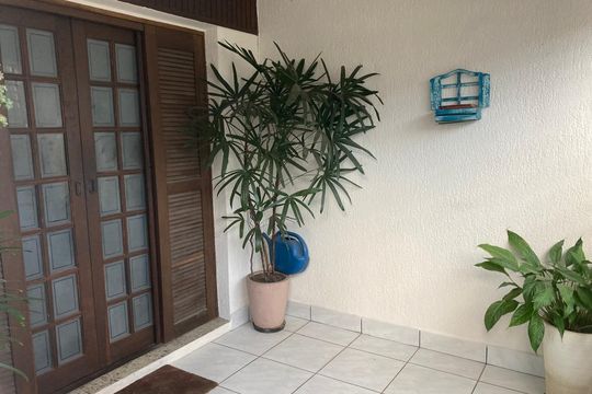Área externa de casa à venda com 4 quartos, 195m² em Cidade Vargas, São Paulo