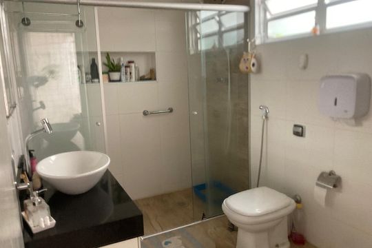 Banheiro de casa à venda com 4 quartos, 195m² em Cidade Vargas, São Paulo