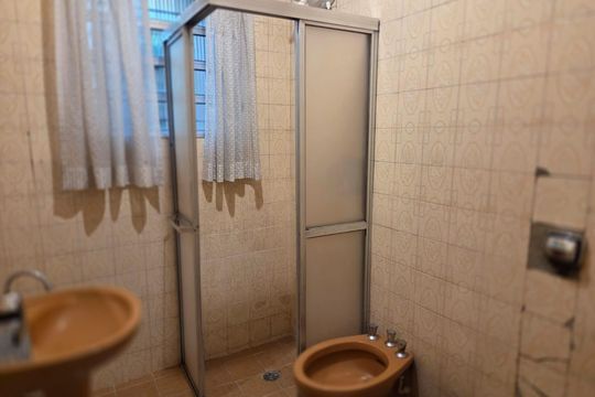 Banheiro de casa à venda com 3 quartos, 144m² em Vila Constança, São Paulo