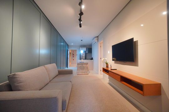 Sala de apartamento para alugar com 1 quarto, 61m² em Centro, Florianópolis