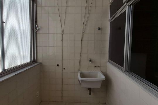 Área de serviço de apartamento à venda com 2 quartos, 75m² em Glória, Rio de Janeiro