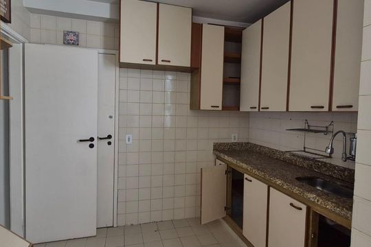 Cozinha de apartamento à venda com 2 quartos, 75m² em Glória, Rio de Janeiro