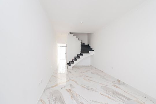 Casa à venda com 3 quartos, 116m² em Cidade Líder, São Paulo
