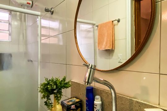Banheiro da Suíte de casa à venda com 6 quartos, 240m² em Parque Cisper, São Paulo