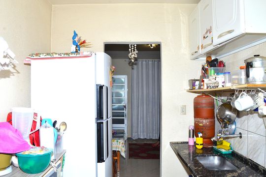 Apartamento à venda com 2 quartos, 70m² em Vitoria, Belo Horizonte