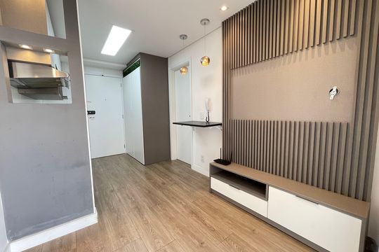 Sala de apartamento à venda com 1 quarto, 30m² em Ferreira, São Paulo