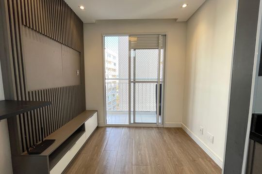 Sala de apartamento à venda com 1 quarto, 30m² em Ferreira, São Paulo