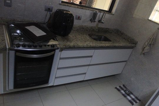 Cozinha de casa de condomínio à venda com 3 quartos, 100m² em Ponte Grande, Guarulhos