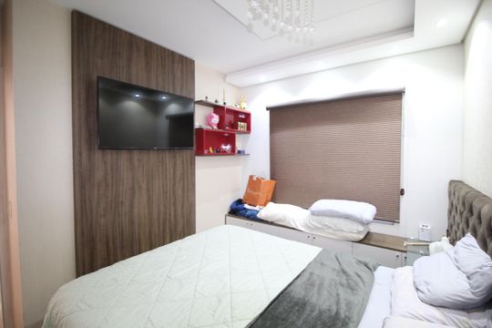 Quarto 1 de apartamento à venda com 2 quartos, 49m² em Passo das Pedras, Porto Alegre