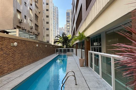 Área comum de apartamento para alugar com 1 quarto, 45m² em Gonzaga, Santos