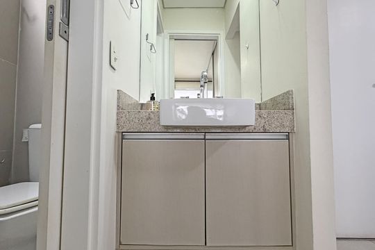 Banheiro da Suíte de apartamento para alugar com 1 quarto, 45m² em Gonzaga, Santos