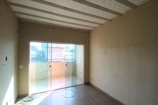 Sala de casa para alugar com 1 quarto, 80m² em Morro Agudo, Nova Iguaçu