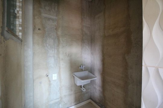 Casa para alugar com 1 quarto, 80m² em Morro Agudo, Nova Iguaçu