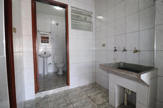 Área de Serviço de casa à venda com 3 quartos, 135m² em Vila Tibiriçá, Santo André
