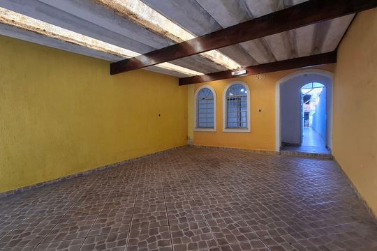 Garagem de casa à venda com 3 quartos, 135m² em Vila Tibiriçá, Santo André
