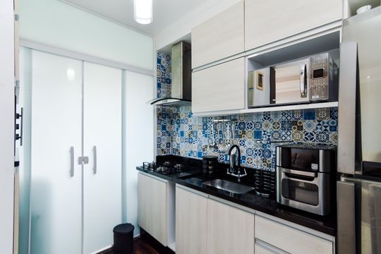 Cozinha  de apartamento para alugar com 2 quartos, 44m² em Jardim Cocaia, Guarulhos
