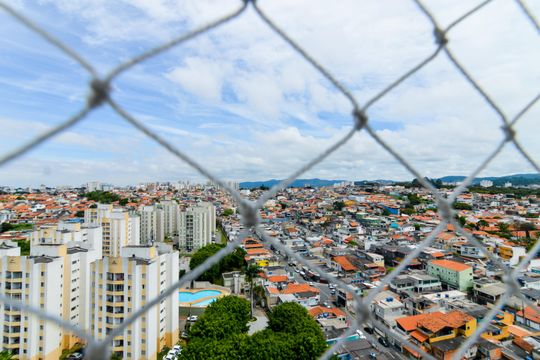 Vista da Sala  de apartamento para alugar com 2 quartos, 44m² em Jardim Cocaia, Guarulhos
