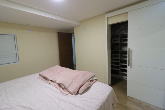 Quarto 1 de casa à venda com 3 quartos, 155m² em Veloso, Osasco