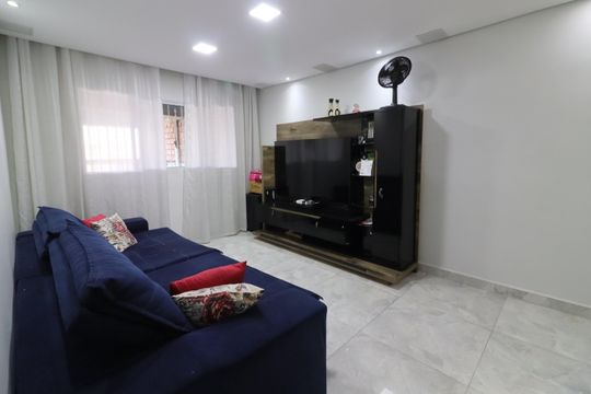 Sala de casa à venda com 3 quartos, 155m² em Veloso, Osasco