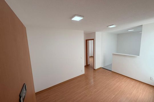 Sala de apartamento à venda com 2 quartos, 40m² em Chácara das Pedras, Porto Alegre