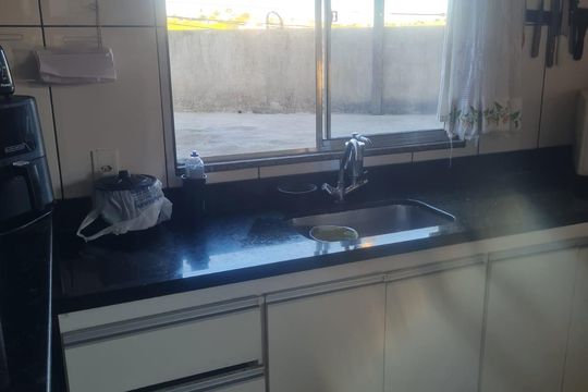 Casa para alugar com 3 quartos, 130m² em Alvorada, Contagem