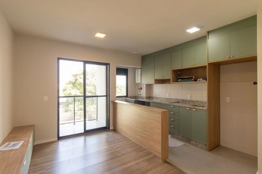 Apartamento à venda com 3 quartos, 54m² em Hauer, Curitiba