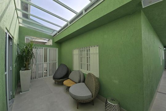 Quintal  de casa à venda com 4 quartos, 300m² em Vila Galvão, Guarulhos