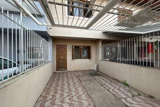 Área externa de casa para alugar com 2 quartos, 88m² em Harmonia, Canoas