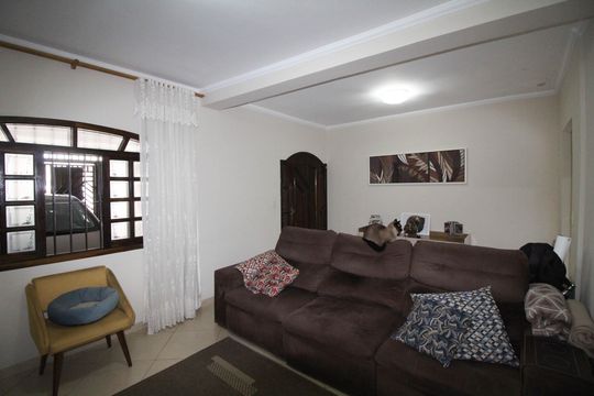 Sala de casa à venda com 3 quartos, 230m² em Cidade São Mateus, São Paulo