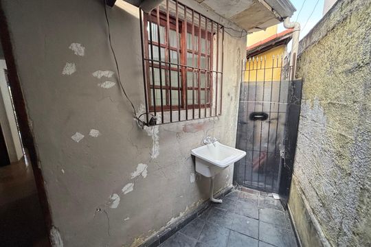 Área de serviço  de casa à venda com 2 quartos, 65m² em Parque Boturussu, São Paulo