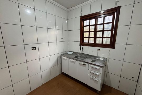 Cozinha  de casa à venda com 2 quartos, 65m² em Parque Boturussu, São Paulo