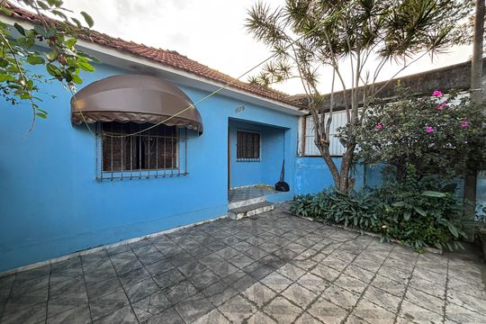 Garagem  de casa à venda com 2 quartos, 65m² em Parque Boturussu, São Paulo